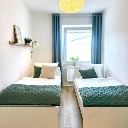 Wohlfuehlen In 5-zimmern - Design - Naehe Cng & Df Appartement